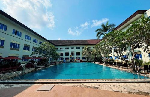 Tanjung Pinang Hotel | All-Inclusive Room Package at Tanjungpinang, Bintan