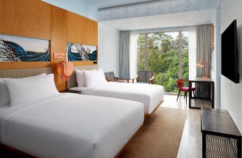 Batubelig Hotel | Aloft by Marriott Bali Seminyak