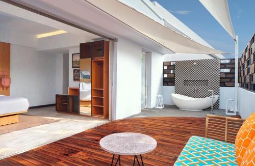 Batubelig Hotel | Aloft by Marriott Bali Seminyak