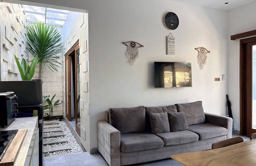 Kampial Villa | Amy Guesthouse Nusa Dua