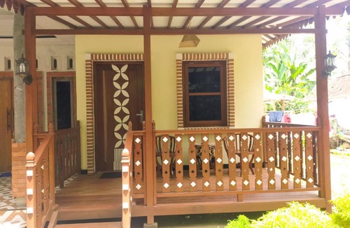 Borobudur Hotel | Anang Bed & Breakfast Syariah by Ndalem Beong
