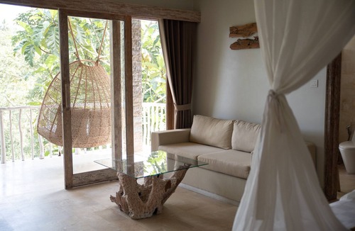 Petulu Hotel | Angsoka Bungalow