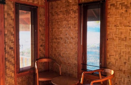 Sekongkang House | Anorawi Supersuck Surf Accommodation