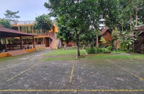 Borobudur House | Anugrah Borobudur
