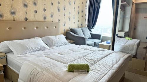 Pekayon Jaya Apartment | Apartemen Grand Kamala Lagoon by Choco Room