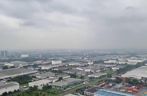 Cikarang Apartment | Apt Vasanta Inopark 1 BR Lnd4 dgn Infinity Pool, Onsen dan Netflix