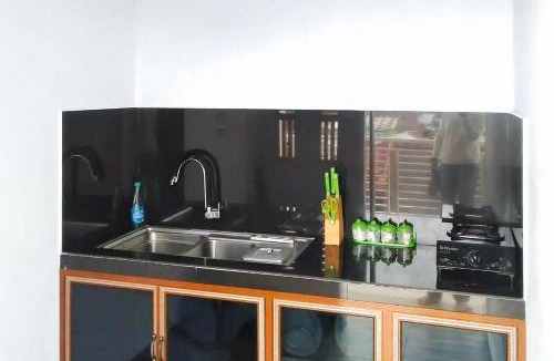 Curup Hotel | Ayi The Costel Syariah Bengkulu Mitra RedDoorz