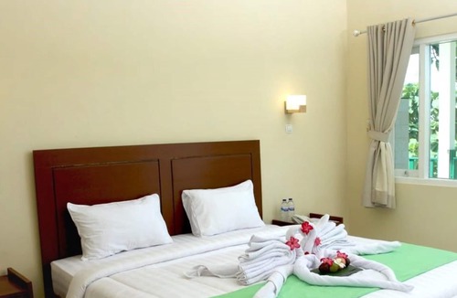 Lebak Bed & Breakfast | Azana Green Resort Pracimantoro