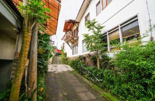 Setiabudi Hotel | Balebat Guest House By ARBA