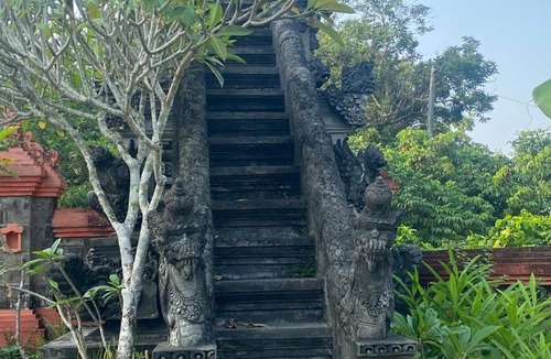 Tajur Halang Hotel | Bali House Bogor