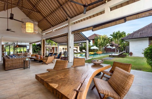 Seminyak Villa | Bali Villa Near the Beach, 2056