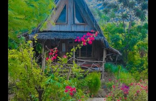 Sumbawa Barat House | Bamboo Hut Alpha Hotel