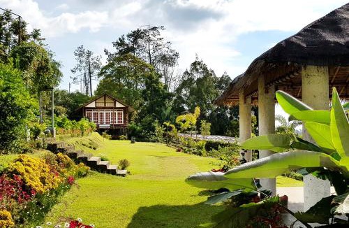 Parongpong Resort | Bamboo Village by Villa