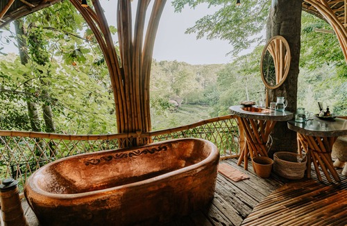 Sayan Resort | Bambu Indah Resort