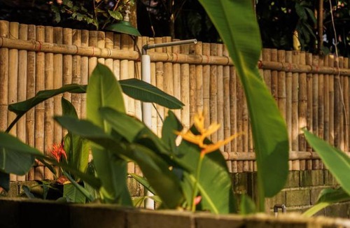 Batu Karas Hotel | Banana surf and stay