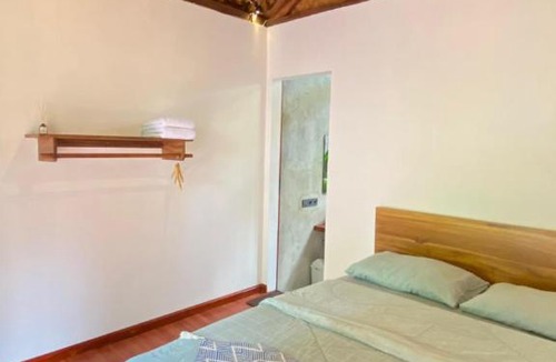 Batu Karas Hotel | Banana surf and stay