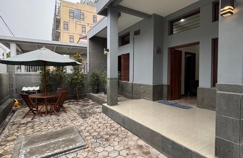 Bandung Hostel | Base Seven Hostel