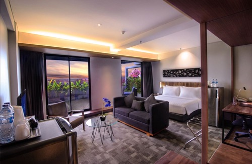 Cikarang Hotel | Batiqa Hotel Jababeka Bekasi