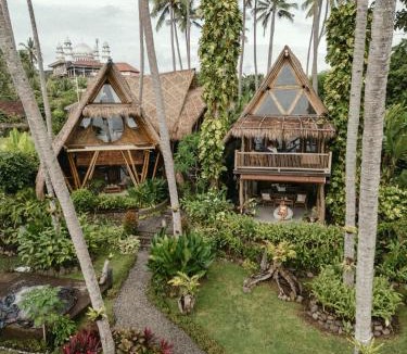 Medewi Hotel | Batu Kayu Medewi