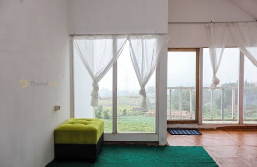 Kejajar Cabin | Batu Lawang Sikunir By Travelink
