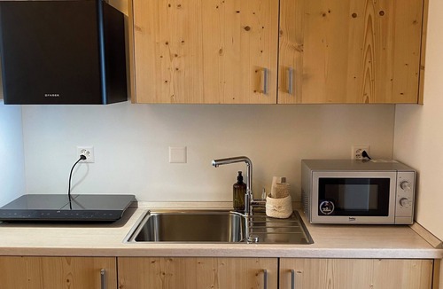 Bever Apartment | Bellavista Suite, directly on the cross-country ski slopes and 15 minutes from Sank Moritz