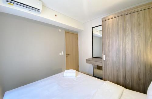 Cikarang Apartment | Best Modern 2BR at Meikarta Apartment By Travelio
