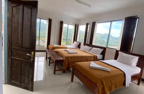 Moni House | BINTANGbyTOBIAS Lodge Cafe & Restaurant