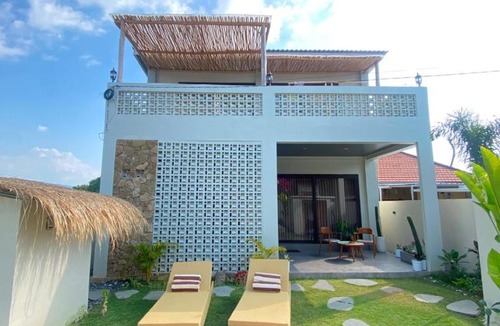 Lovina Villa | Blue Coconut Villa
