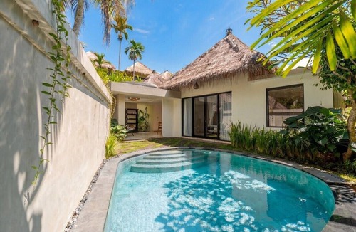 Ubud Villa | Boho 2BR w Pool+Patio+Garden in Peaceful Ubud