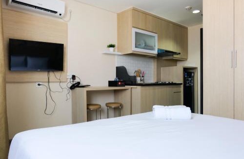 Ciputat Apartment | Brand New and Comfy Studio Bintaro Icon Apartment By Travelio
