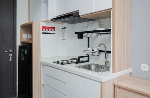 Pondok Aren Apartment | Brand New and Good Studio at Bintaro Icon Apartment by Travelio