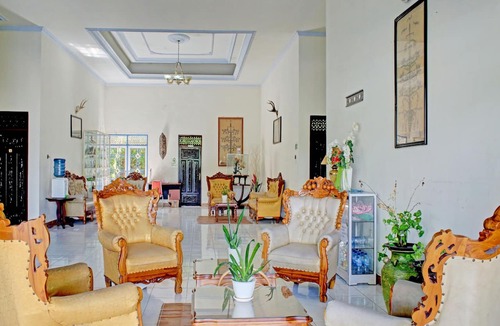 Palangkaraya Hotel | Capital O 90417 Hotel Batu Suli Internasional
