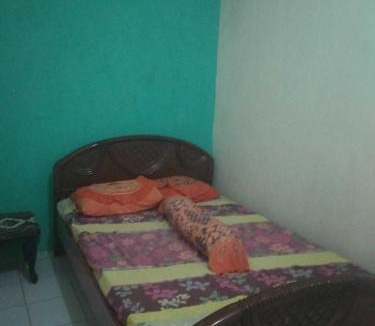Ciamis Hotel | Capital O 92080 Green Home Stay