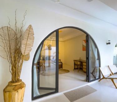 Megamendung Villa | Casa Del La Luna by Nginapsini