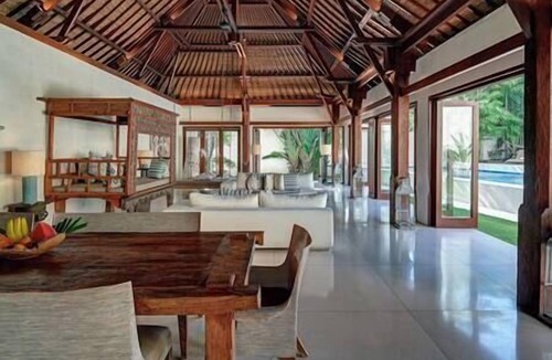 Laksmana Villa | Casa Evaliza | Serene 5BR Villa Seminyak