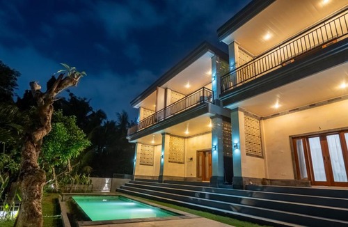 Pengosekan House | Casa Rodi Ubud - 1 Bedroom Suites with Private Living & Balcony