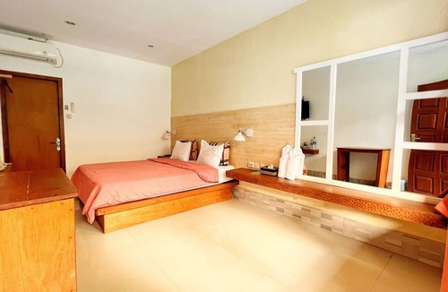 Labuan Bajo Hotel | Centro Bajo Hotel