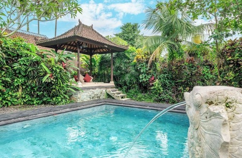 Penestanan Villa | Chic 2BR Villa in Calm Ubud Complex w Spa+2 Pools