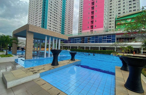 Jakarta Apartment | Classic And Restful Studio Room At Apartment Green Pramuka City