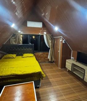 Sagalaherang Villa | Cluster Romantic Superior