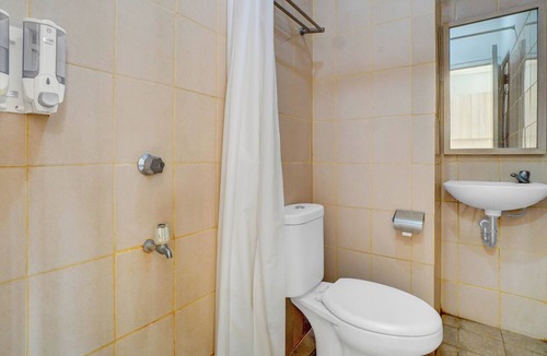 Serpong Hotel | Collection O Expressia Stay