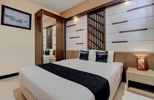 Laweyan Hotel | Collection O near Stadion Manahan