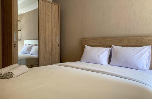 Depok Apartment | Comfort and Tidy 2BR at Cinere Bellevue Suites Apartment By Travelio