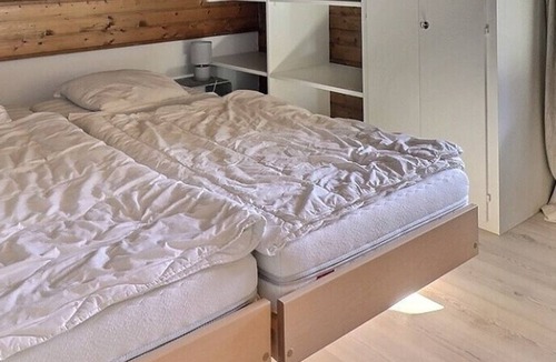 Grimentz Apartment | Comfortable studio on 2 levels for 2 to 4 people, living room with 1 divan bed, kitchen area with di