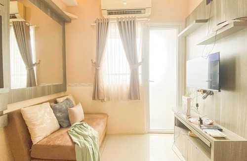 Rawasari Apartment | Comfy 2Br Near Mall At Green Pramuka City Apartment
