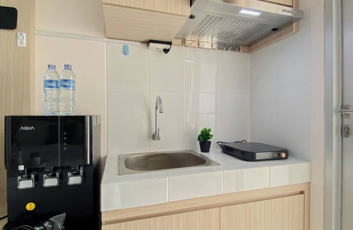 Duren Sawit Apartment | Comfy And Minimalist Studio Room At Apartment Menara Swasana