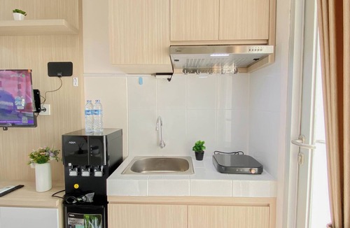 Duren Sawit Apartment | Comfy And Minimalist Studio Room At Apartment Menara Swasana