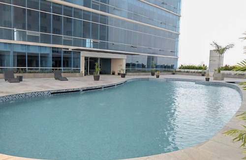 Siwalankerto Apartment | Comfy and Warm Studio at The Square Surabaya Apartment