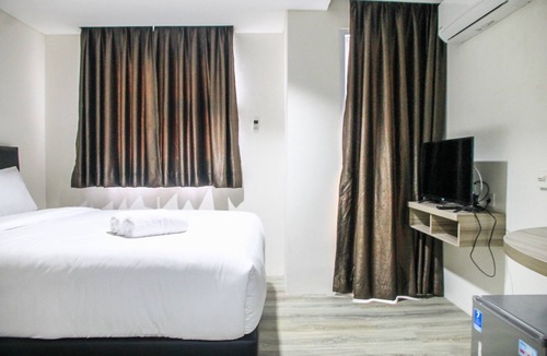 Pondok Aren Apartment | Comfy Studio Room Bintaro Icon Apartment
