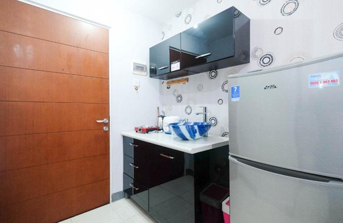 Pondokcina Apartment | Contemporary Studio Apartment at Taman Melati Margonda By Travelio